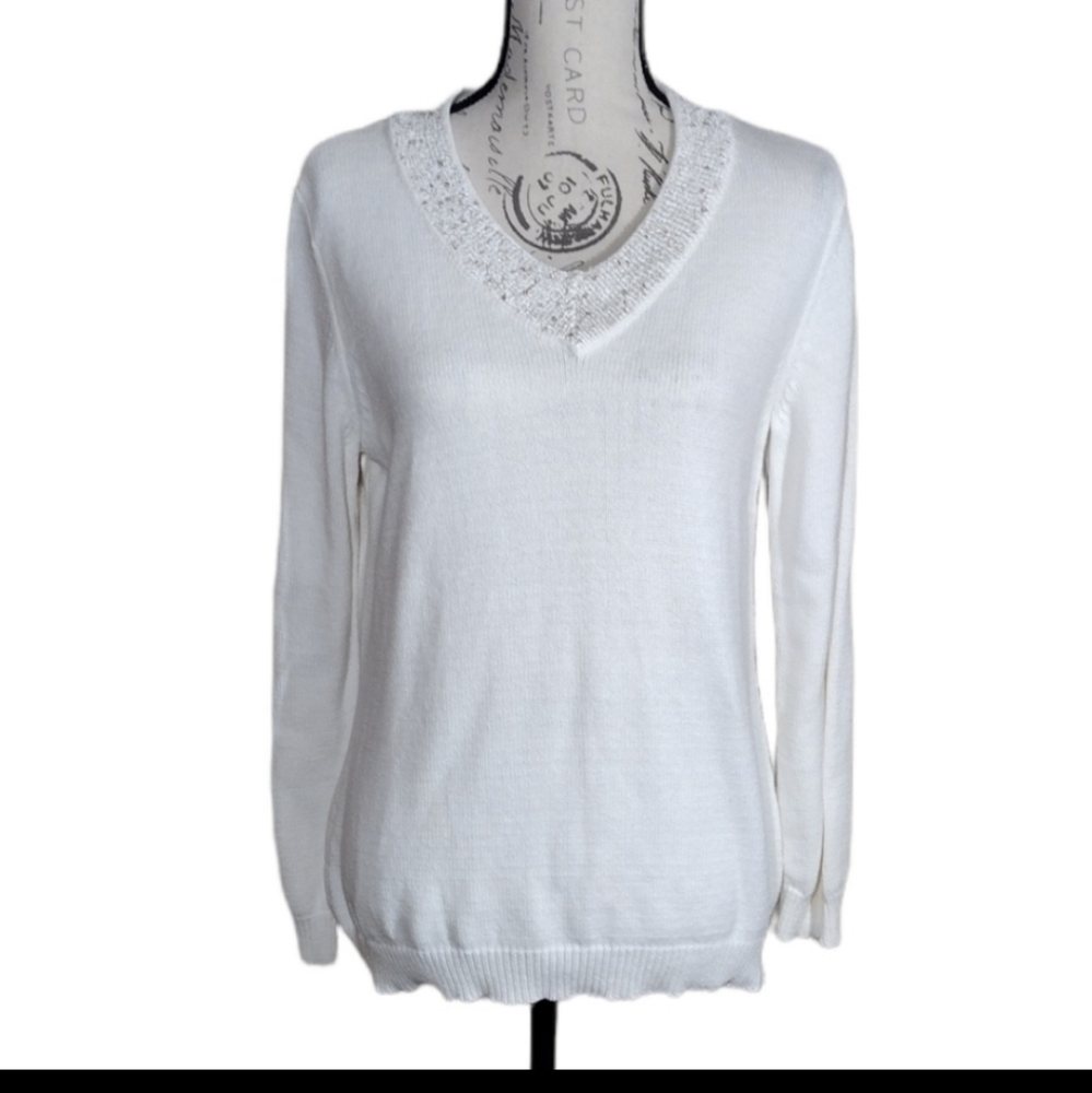 Basic Editions V Neck Sweater - Picture 3 of 6